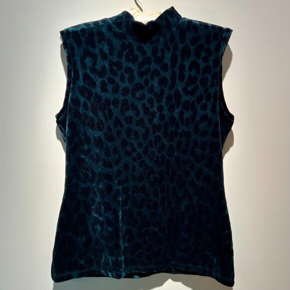Odeeh Leopard Pattern Green with Black Spots Velvety Soft Sleeveless Top Size 40 - Picture 2 of 5